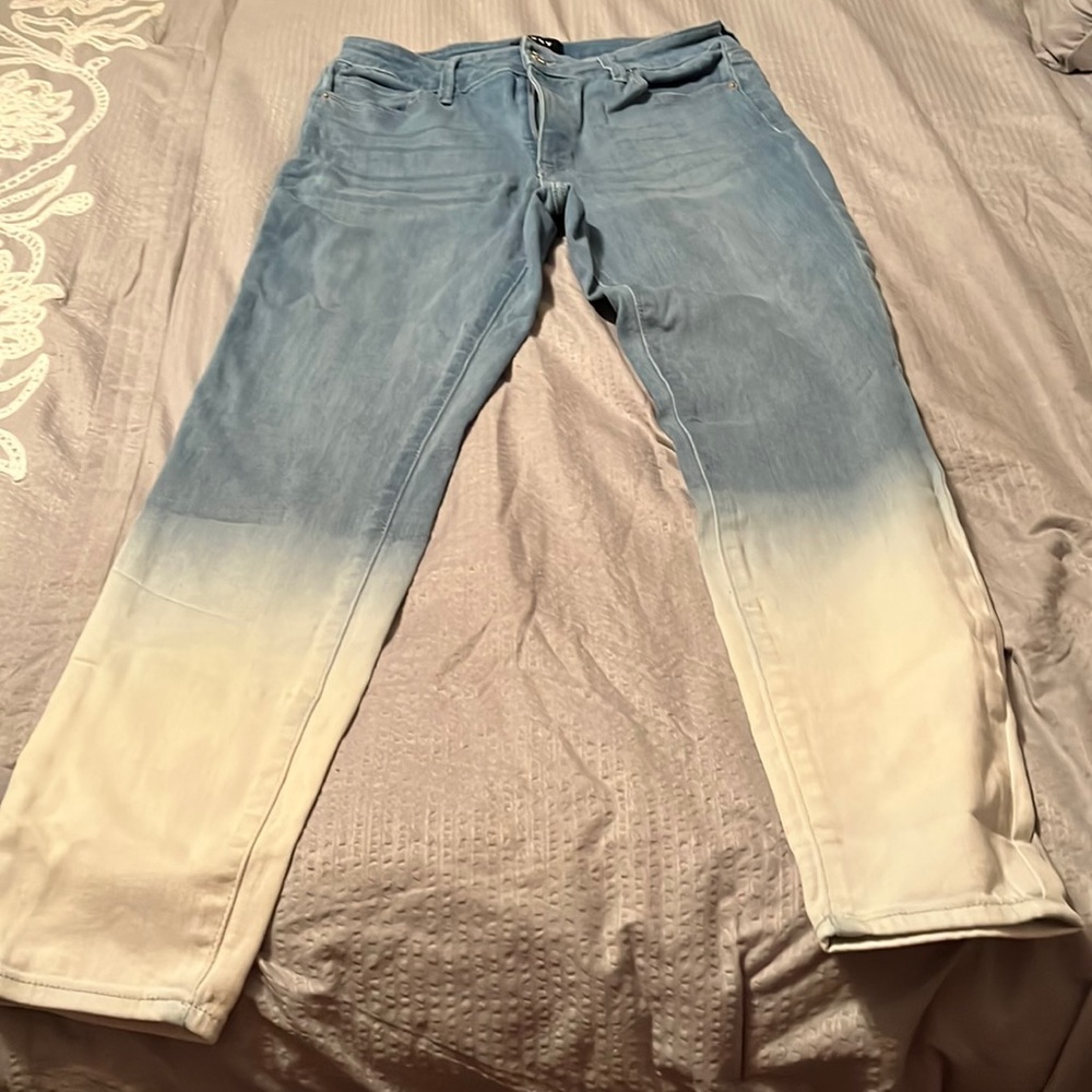 Stone washed jeans